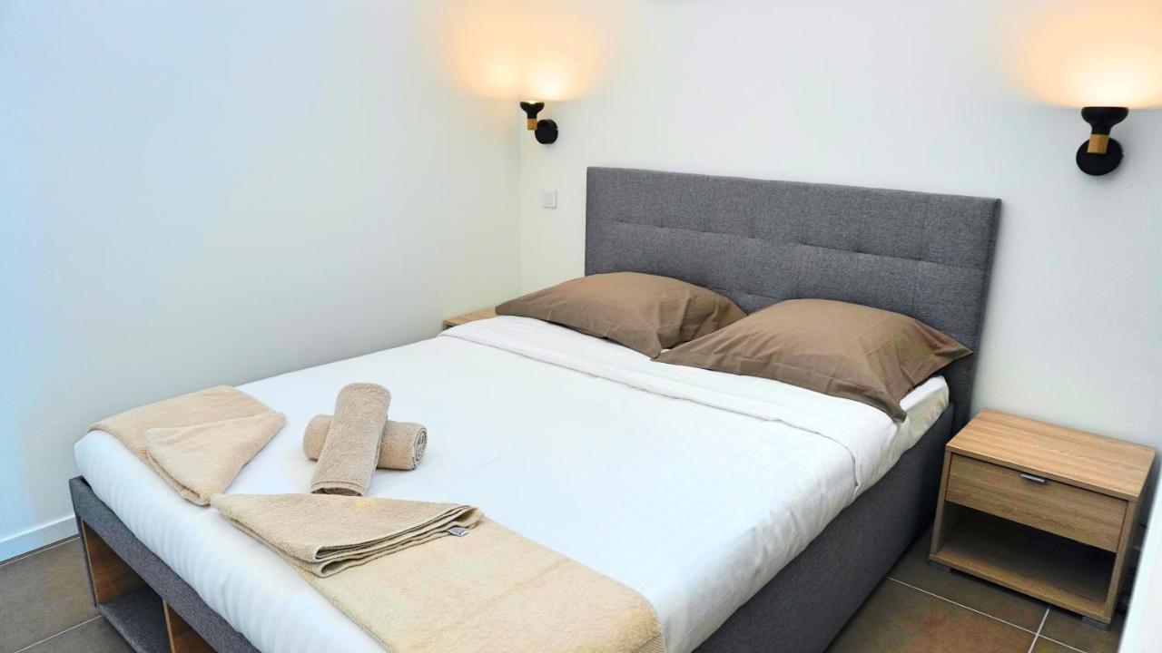 Apartment 174, Vue A Cap Esterel By Palmazur Saint-Raphael (Var)